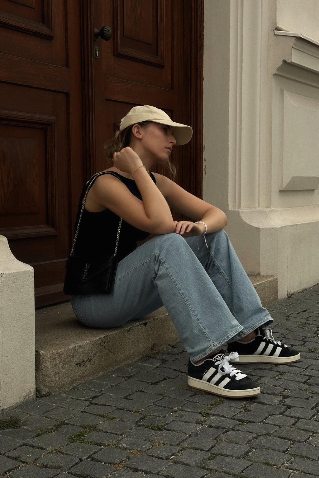 evmlookbook_expertvillagemedia